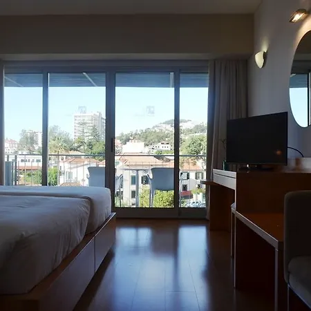 酒店 佩蒂特马德拉光彩之星酒店 丰沙尔