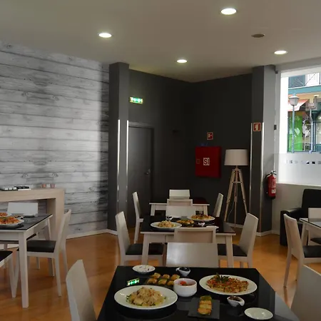 佩蒂特马德拉光彩之星酒店 丰沙尔