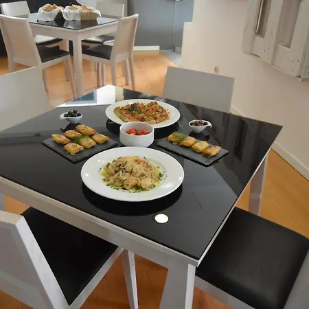 佩蒂特马德拉光彩之星酒店