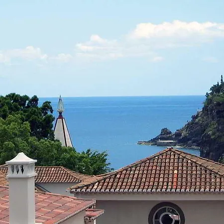 Madeira Bright Star By Petit 4*