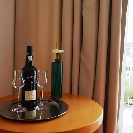 Madeira Bright Star By Petit Otel