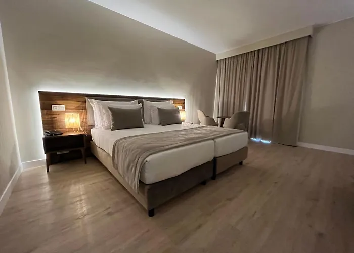 Hotel Madeira Bright Star By Petit 4*