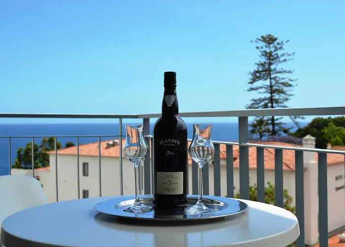 Madeira Bright Star By Petit 4*